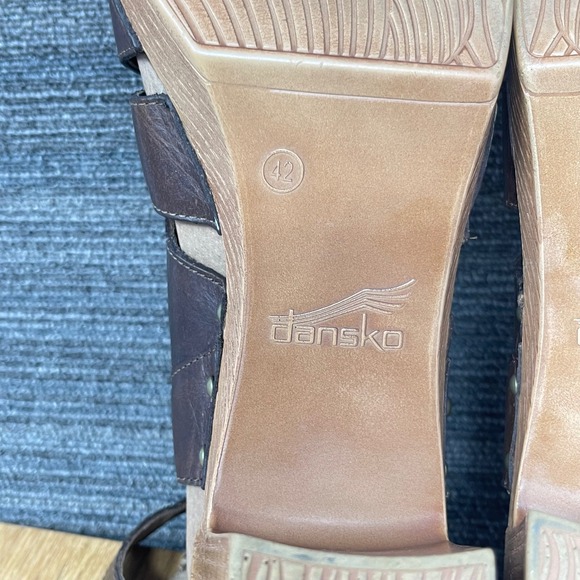 Dansko Demetra Sandals Women US 11.5 EU 42 Brown Leather Cutout Block Heel Clogs main image 6